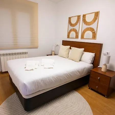 Modern Flat For Pyrenees Adventures - Free Parking * Sabiñánigo