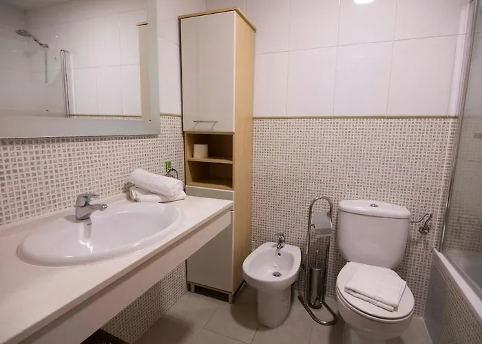 Apartment Modern Flat For Pyrenees Adventures - Free Parking